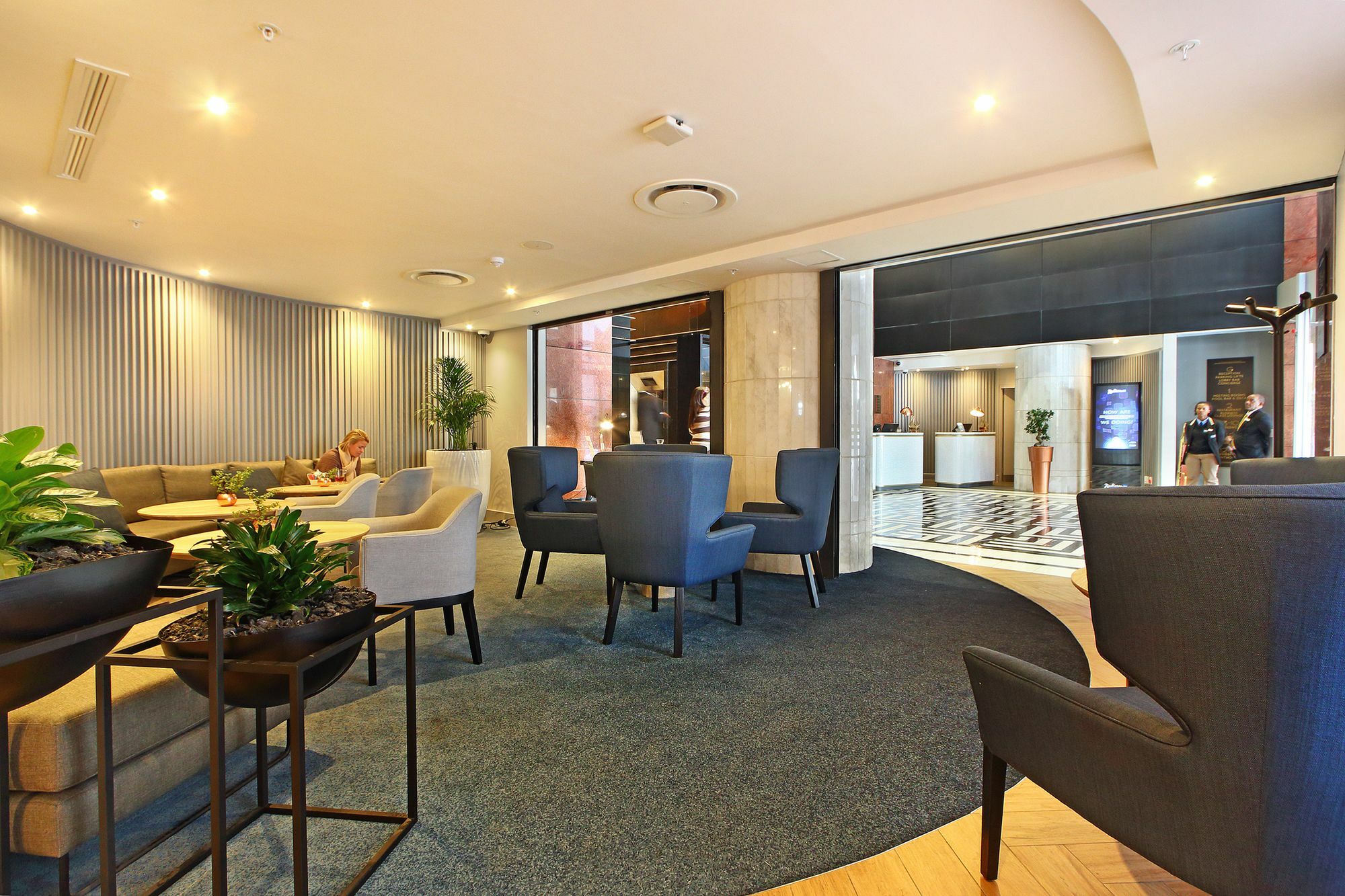 Triangle Luxury Suites By Totalstay Cape Town Exterior photo